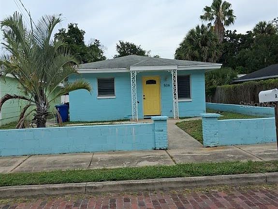 3rd image of 217 Banana St