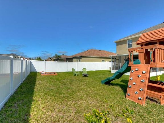 2nd image of 2726 Winglewood Cir