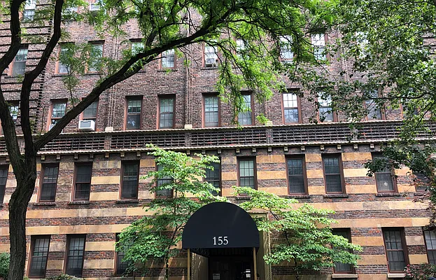 Sold by Compass | media 19