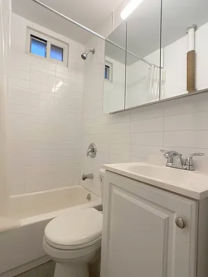 Rented by Oxford Property Group | media 26