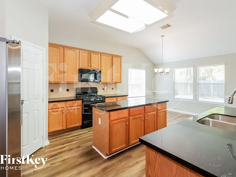 4515 Bridgevillage Dr #D — Photo 6
