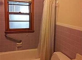 230 N 2nd St, New Freedom, PA 17349