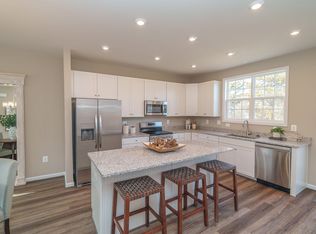 345 Willowshire Ct, Waynesboro, VA 22980