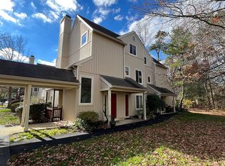 159 Woodlake Dr, Marlton, NJ 08053