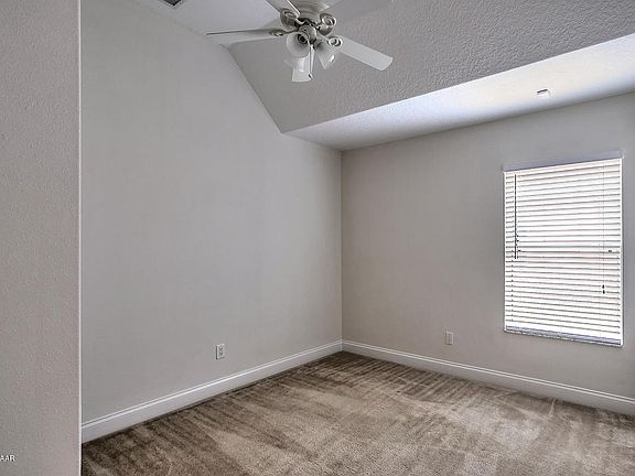 5th image of 3628 Christa Ct