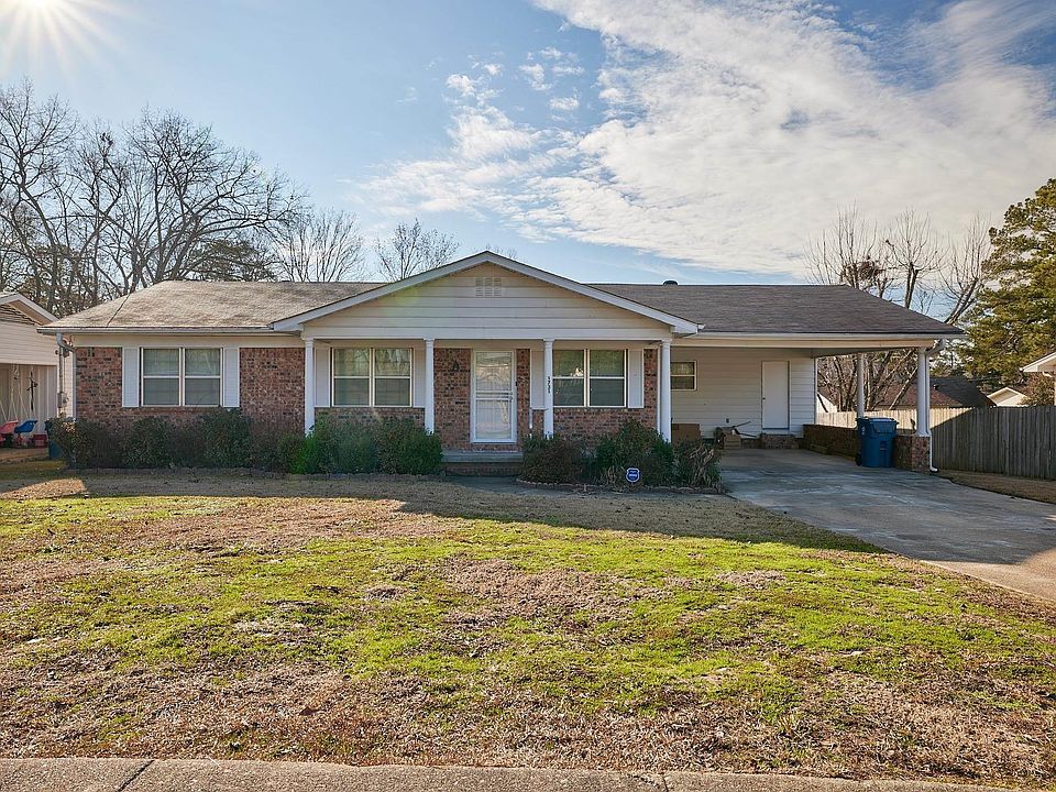 1st image of 1731 Dogwood Dr