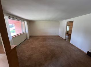 811 E Kelly Dr, Loveland, CO 80537