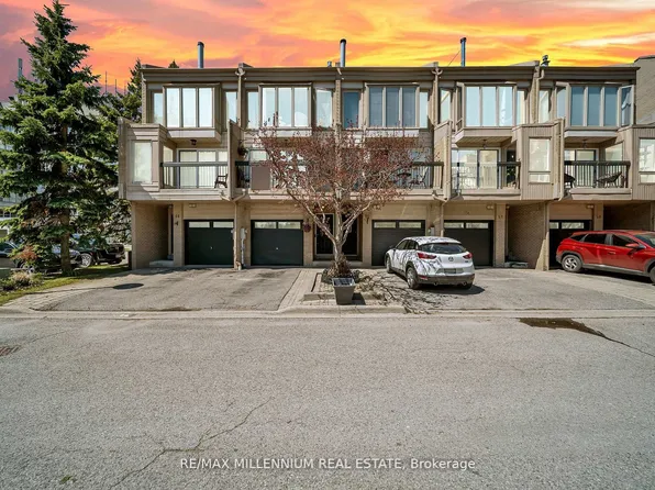 62 Cumberland Ln, Ajax, ON L1S 7K4