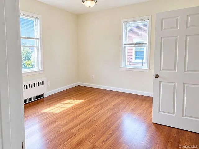 4 bed, 2.0 bath, 1800 sqft, $4,100 — Photo 3