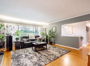 12528 Pinewood Cres, Surrey, BC V3V 2L5