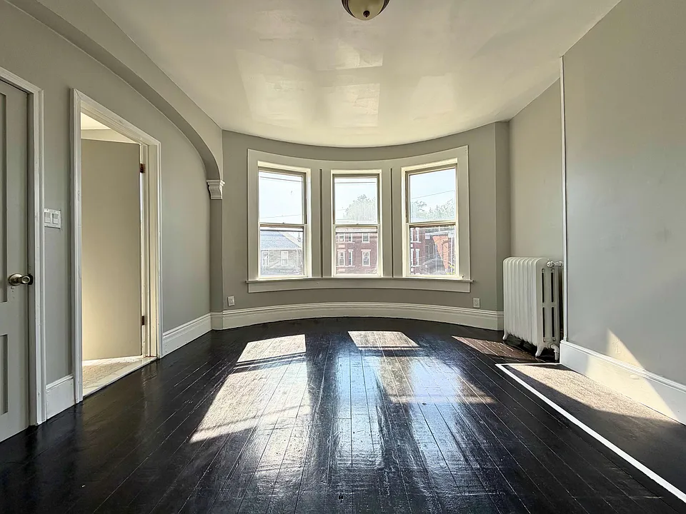 78 Liberty St #2