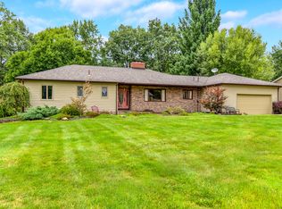 8487 Old Orchard Rd SE, Warren, OH 44484