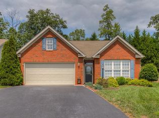 1510 Innsbrooke Dr, Salem, VA 24153