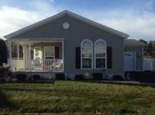 5 Red Bank Dr, Manahawkin, NJ 08050