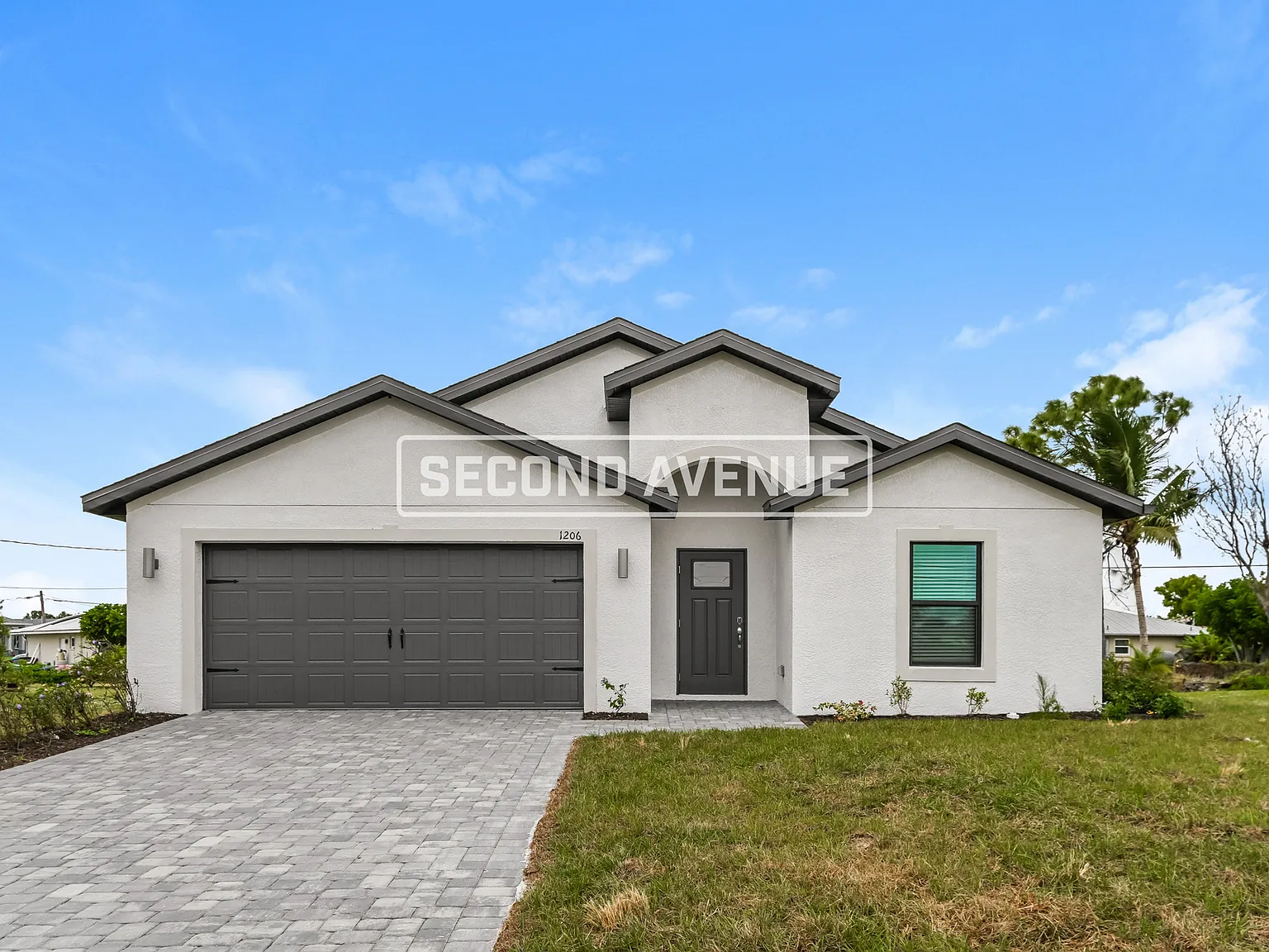 4 bed, 2.0 bath, 1851 sqft, $1,895 — Photo 1