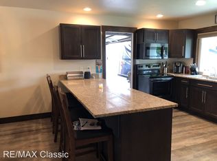 187 Leisure World, Mesa, AZ 85206