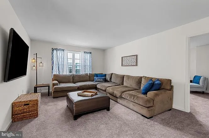 168 Sirius Dr — Photo 30