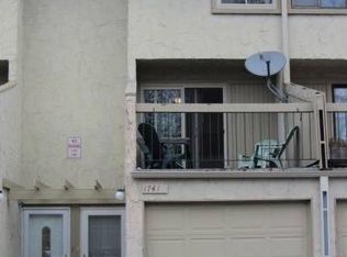 1741 Meadowlark Rd, Eagan, MN 55122