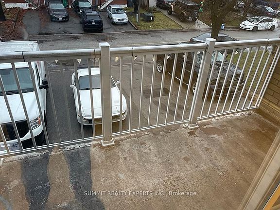 5th image of 40 Thorsby Ct