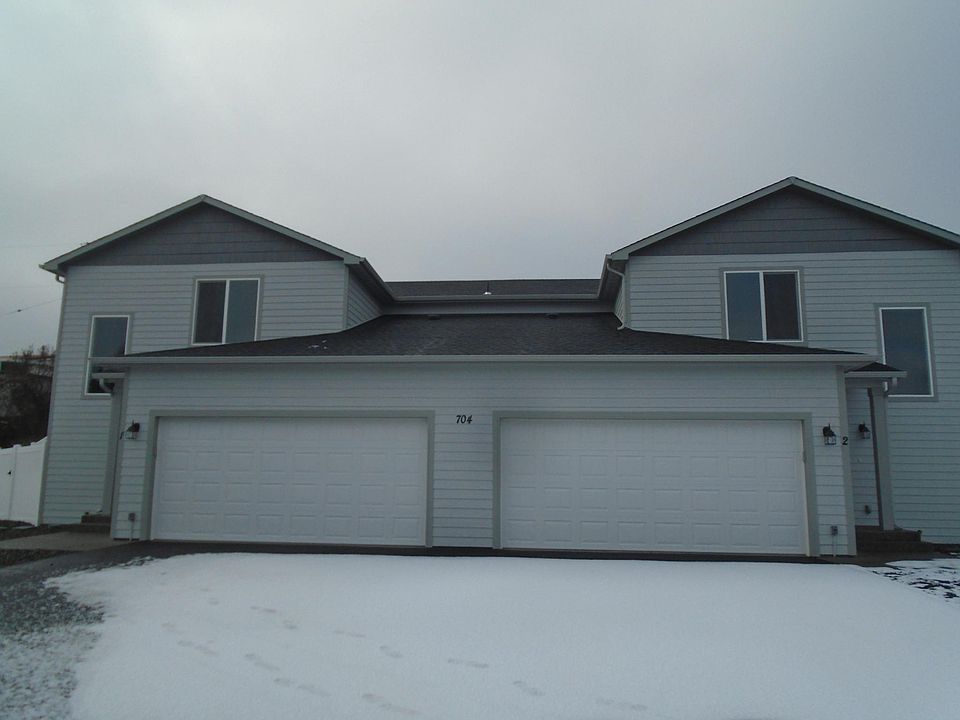 1st image of 704 N 29th Ave