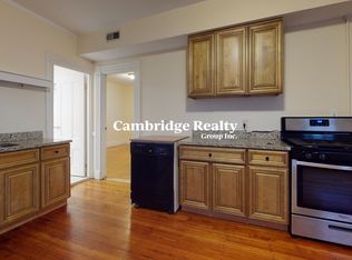 192 Hillside St #1T, Roxbury Crossing, MA 02120