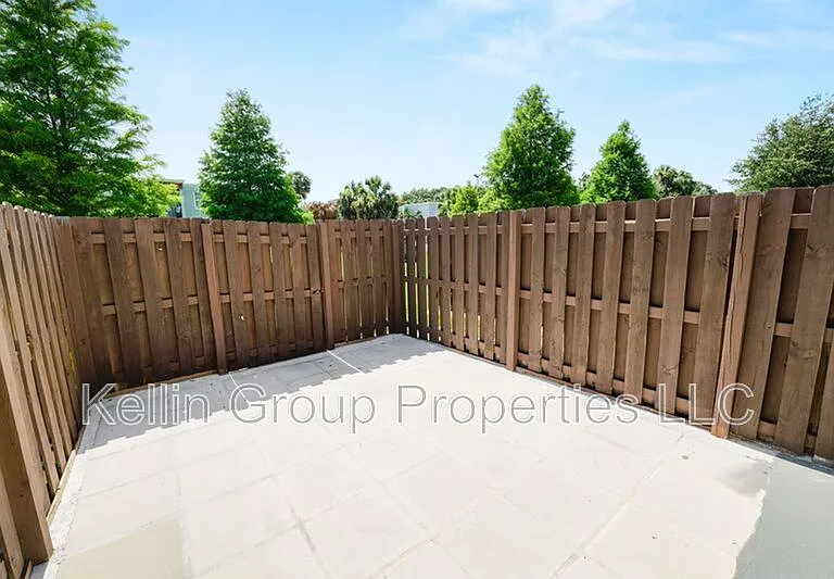 2862 Somerset Park Dr — Photo 27