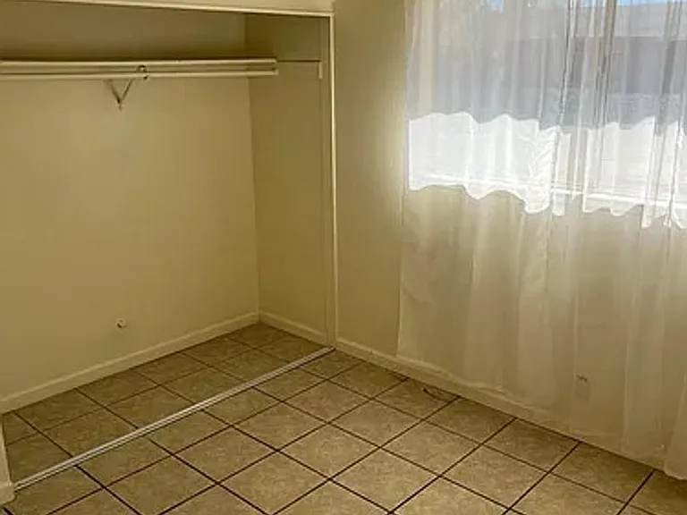 13360 Navajo Rd — Photo 7