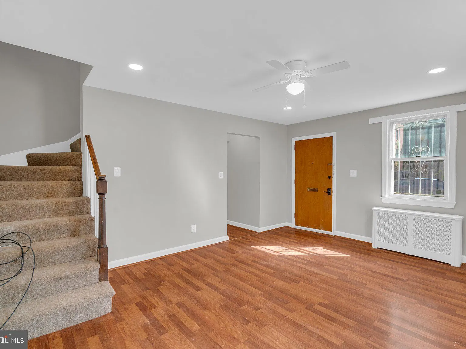 3 bed, 2.5 bath, 1590 sqft, $2,500 — Photo 4
