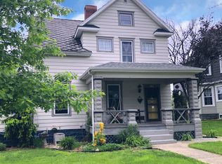 814 N 9th St, Keokuk, IA 52632