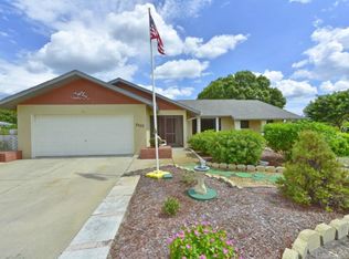 2257 Pineland Dr, Englewood, FL 34223