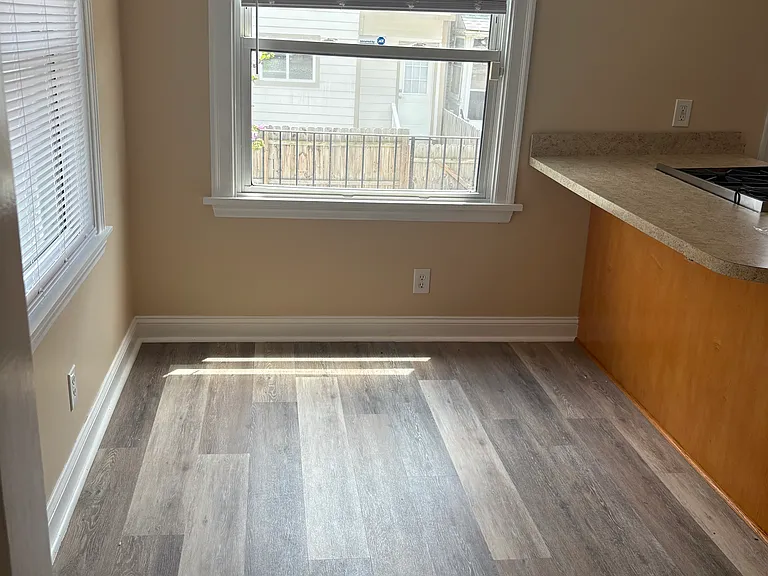 812 Tuckerman St NW — Photo 6