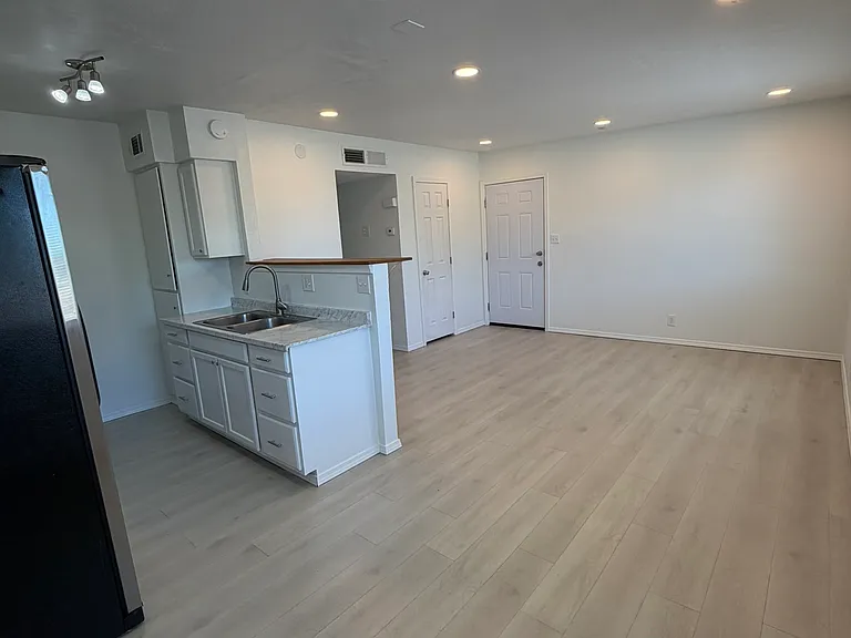 10624 Towner Ave NE #C — Photo 5