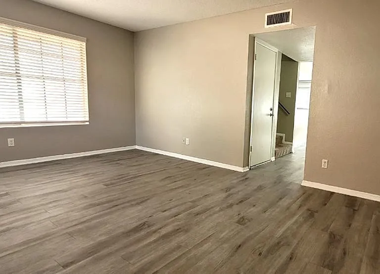 The Citadel Apartments — Photo 12