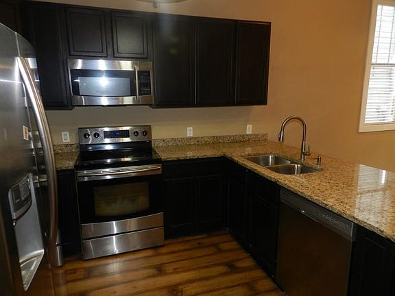 5th image of 2624 Palmyra St