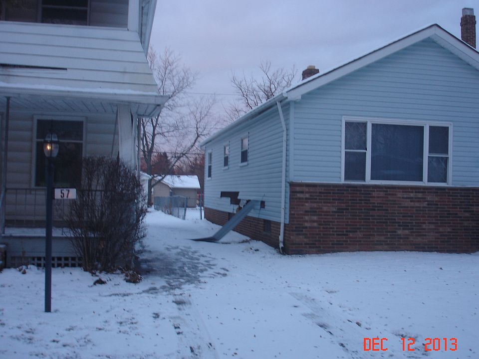 1st image of 61 William St