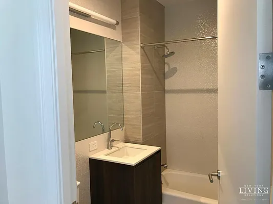 Rented by NY Living Solutions | media 15