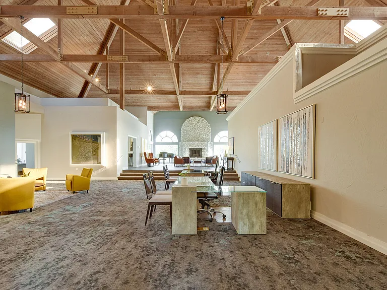 Oswego Pointe — Photo 24