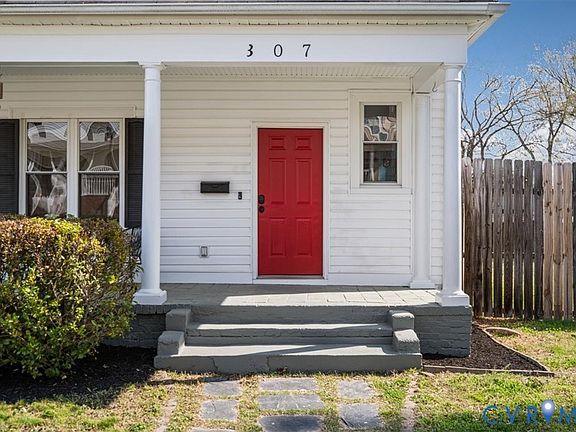 2nd image of 307 W 26th St