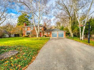 1188 Carey Rd, Oakville, ON L6J2E4
