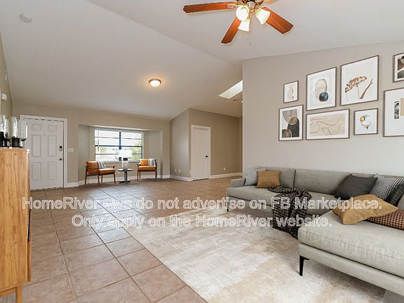 3rd image of 620 SE 1st Ave