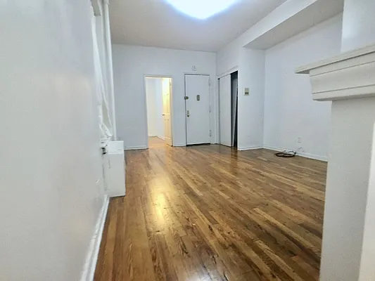 Rented by Sovereign Associates | media 14