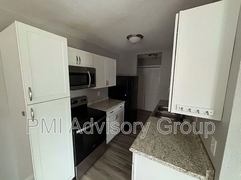 3101 SW Macvicar Ave #308A