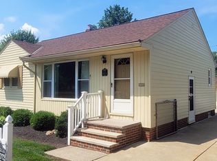 5072 Harmony Ln, Willoughby, OH 44094