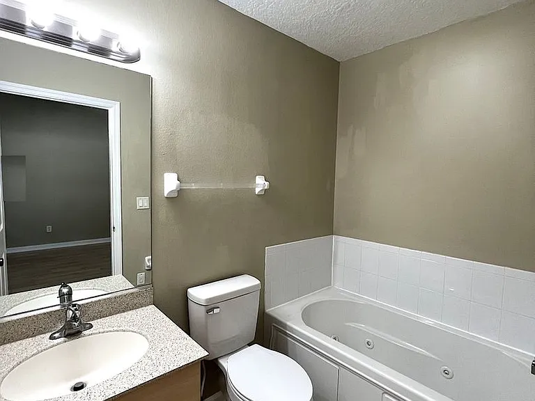 20 Regis Ln #A — Photo 20