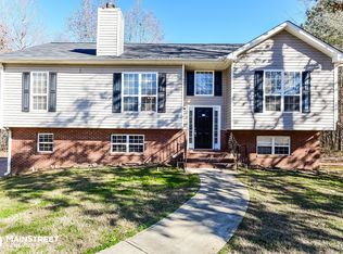 80 Oaks Landing Dr, Covington, GA 30016