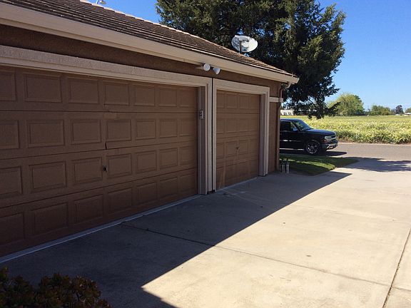 5th image of 304 Sawmill Ave