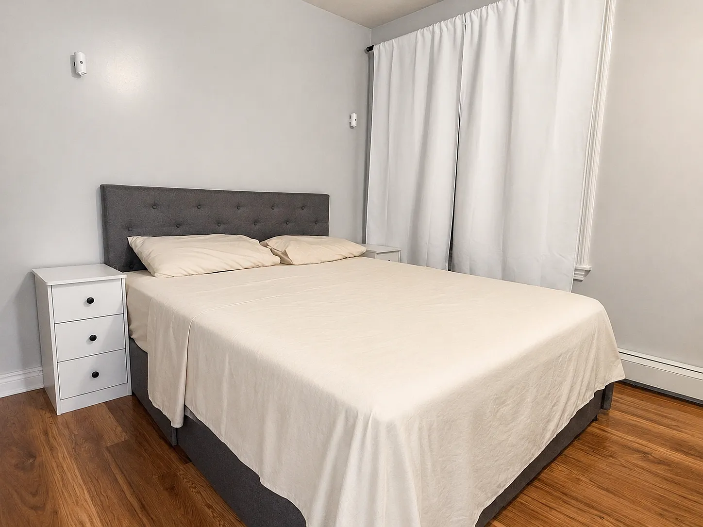 135 Everett St — Photo 3