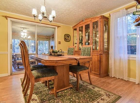 5th image of 34 Ferenvilla Dr