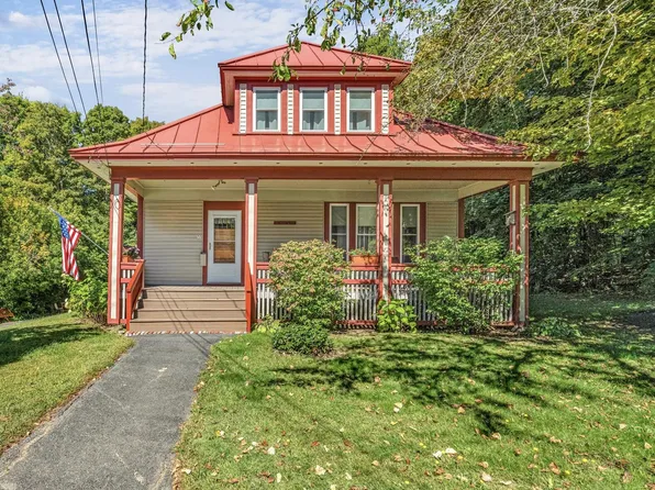 28 Main Street Hill Hill, Dexter, ME 04930