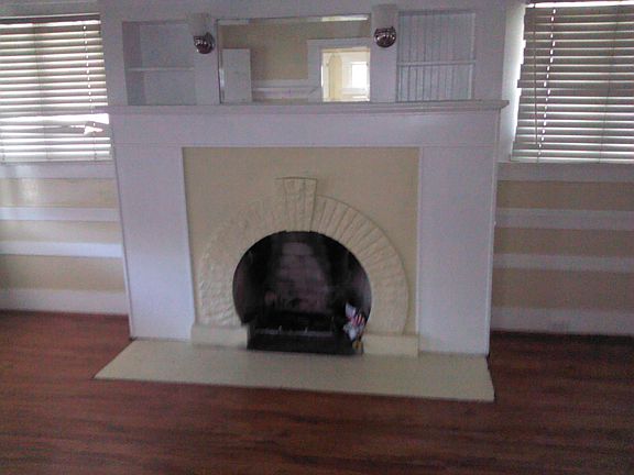 3rd image of 2354 W 31st St